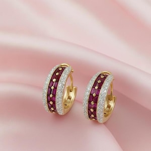 Elegante stokoorbellen met robijn en diamanten Huggie-oorringen 14K verguld zilver