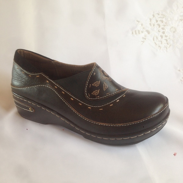 L'artiste Spring Step Brown Leather Shoes Size 8.5/Women Hand Made Leather Shoes Size 8.5/Brown Leather Slip-On Shoes/ Leather Platform Shoe