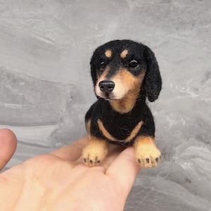 Dachshund Felt Wool Sculpture Customization|Custom Felt Wool Dog Portraits| Mother&#39;s Day Gifts| Plush Toy Dogs| Dog Lover Memorabilia