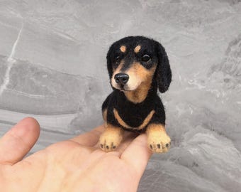 Custom Felted Wool Dachshund Sculpture | Custom Felt Pets | Wool Felting Animals | Dog Memorial Gifts | Pet Replica | Pet loss Memorial