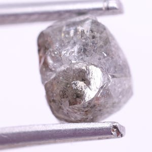 1.92 Carat Natural Uncut Raw Diamond, 6.64*5.65*5.23 MM Rare Rough Diamond, Loose Untreated  Earth Mined Diamond For Personalized Jewelry