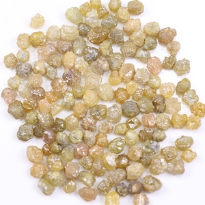 50 Ct Natural Yellow Color Rough Diamond, Loose Light Yellow Raw Diamond For Jewelry Making, Yellow Color Diamond For Personalized Jewelry