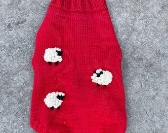 Maglione per cani fatto a mano con pecora – Maglione personalizzato in maglia per animali domestici – Vestiti eleganti per cani – Abbigliamento personalizzato per cani – Maglieria accogliente per animali domestici