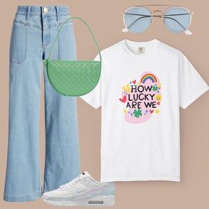 How Lucky Are We Tee – Colorful Retro Rainbow Graphic T-Shirt – Comfort Colors Unisex Positive Vibes Shirt – Cute Gratitude Aesthetic Tee