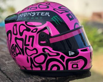 Lando Norris Pink Helmet #4 McLaren 2024 - Formula 1