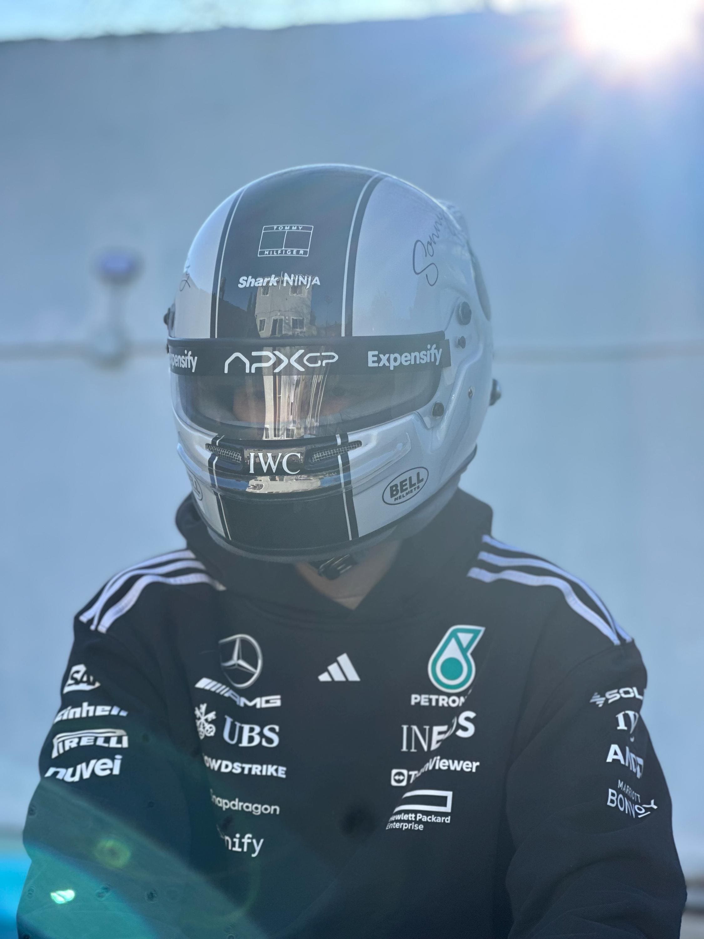 ブラッドピット　F１　映画　ソニー・ヘイズ　パーカー　Lサイズ　レプリカ Yahoo!オークション - F1 エフワン ソニー・ヘイズ デザイン レプリカ