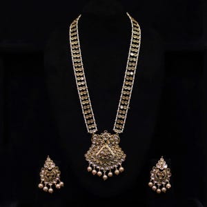 Kundan Rani Haar Bridal Necklace Set: Gold-Plated Indian Jewelry