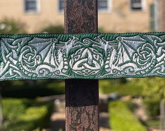 Dragontyme Celtic Dragon Triquetra Trim 10 Yards 1 3/8 inch reversible