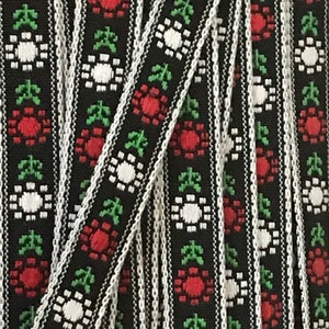 7/16 Red, White, Green Floral Trim by the Yard image 2