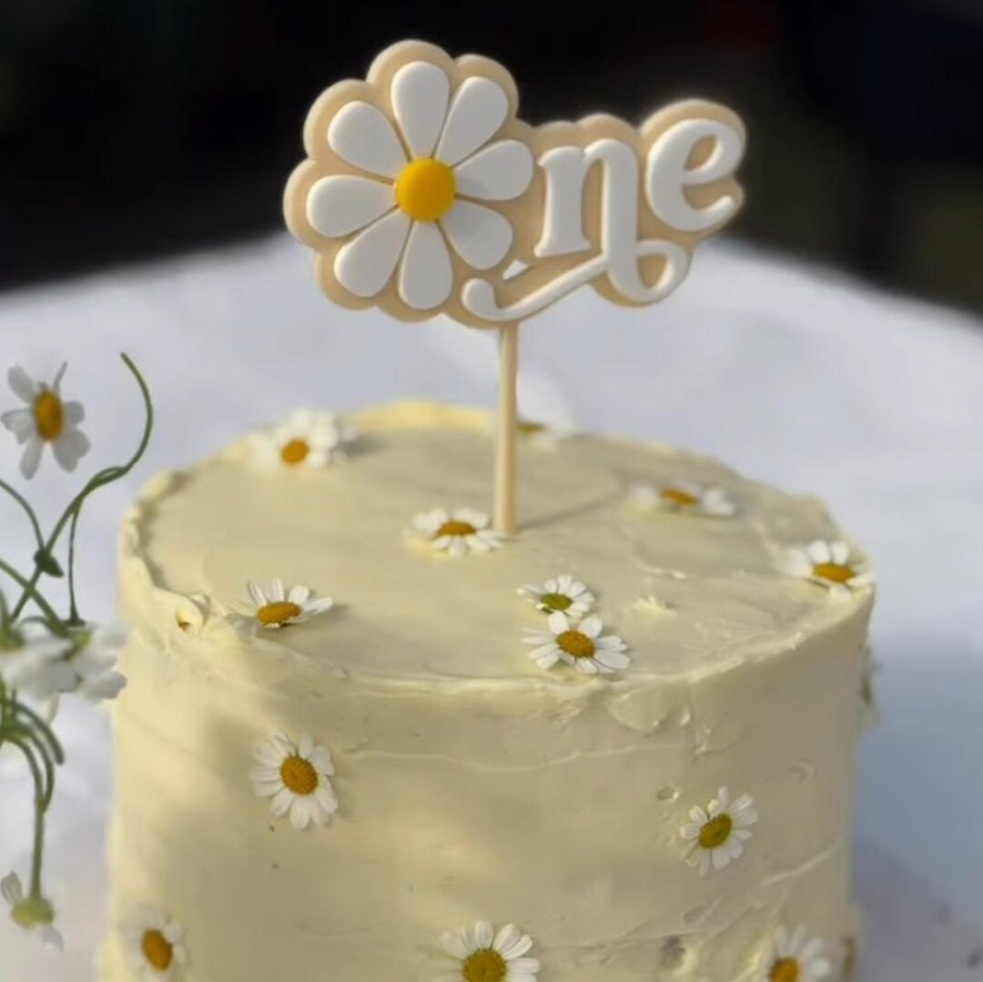 Daisy "one" Cake Topper – First Birthday Party Decoration - Etsy Australia