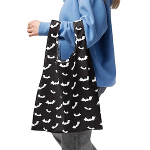 Spooky Bats Shopping Bag, Cute Classic Halloween Print, Spooky Gift Idea, Trick or Treat, Haunted Halloween Decor, Unique Gift