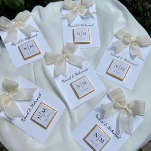 Cadeau de chocolat de mariage personnalisé - Cadeau de remerciement élégant avec étiquette et ruban personnalisés - Cadeau d'invité pour mariage, fiançailles, Nikkah