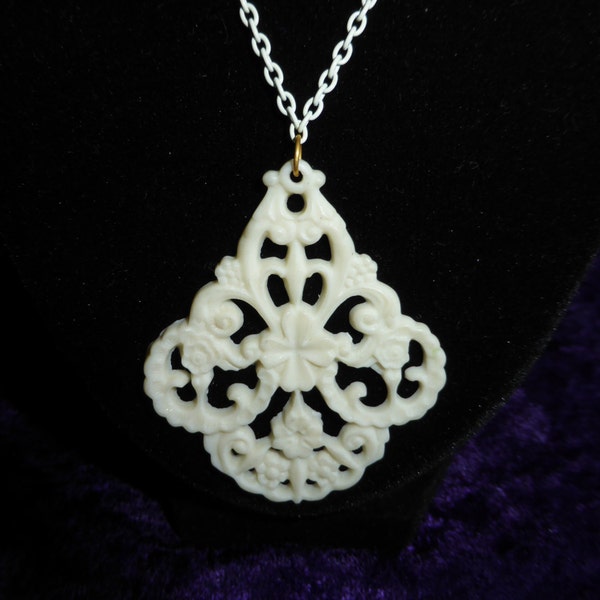 Ivory Cut Out Pendant Chain Necklace