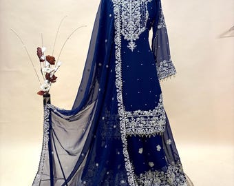 Traje Sharara - Georgette azul marino con lentejuelas doradas bordadas / Fiesta de bodas Diseñador indio pakistaní