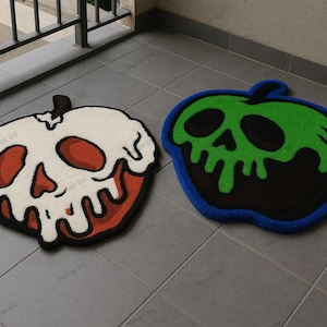 Hand made Tufted Poison Apple Skull Rug Set –Handmade Tufted Halloween Rugs, Spooky Decor for Gothic or Witchy Home Aesthetic, birthday gift