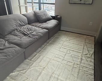 Soft White Geometric Area Rug, Modern Plush Living Room Carpet, Minimalist Cozy Home Decor