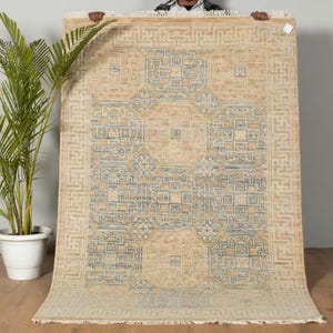 Hand Knotted Oushak Turkish Rug: Muted Wool, Vintage Oriental Design 4x6