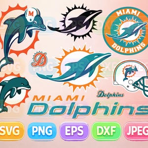 Op de afbeelding: Een verzameling Miami Dolphins grafische ontwerpen met diverse dolfijnillustraties, teamlogo's, een footballhelm en de tekst Miami Dolphins. De set bevat labels voor bestandsformaten SVG, PNG, EPS, DXF en JPEG in kleurrijke knoppen.