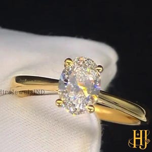 Oval Cut Moissanite 2Ct Engagement Ring, Solitaire Diamond Wedding Ring, Anniversary Gift for Wife, Simple Oval Cut Proposal Ring For Women.