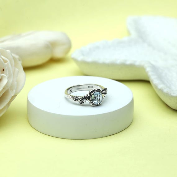 Natural Aquamarine Leaf Vine Ring • Oxidised 925 Sterling Silver • Handmade Botanical Gemstone Ring • Nature Inspired Boho Jewelry for Women