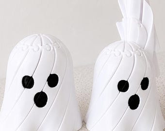 Twisty Ghost Fidget Toy - Articulating Halloween Flexi Anti Stress Sensory Toy