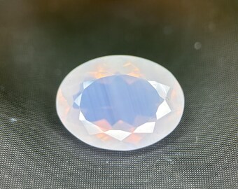 9.40 Carat Lavender Quartz Oval Gemstone (16.80 x 12.60 mm) – Elegant Violet Glow