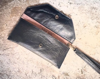 traveling light leather wrist wallet