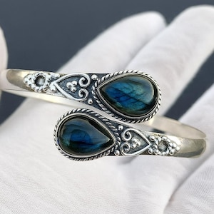 Natural Labradorite Bangle, 925 Sterling Silver Bangle, Gemstone Bangle, Beautiful Bangle, Blue Fire Bangle, Handmade Bangle, Christmas Gift