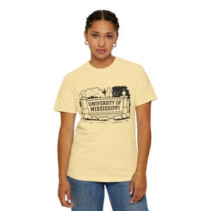 University of Mississippi T-Shirt, Comfy Unisex Tee, College Spirit Wear, Casual Everyday Shirt, Gift for Students