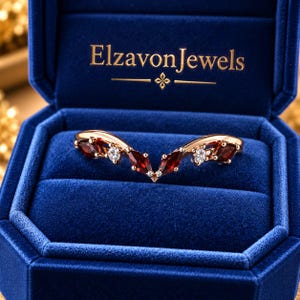 Granat Chevron Ring • Roséguld Stapelbart V-band