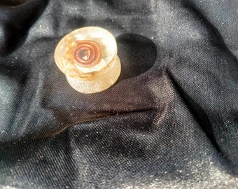 DILATACIÓN de resina con espiral de cobre