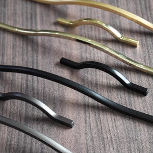 Modern Curved Arch Drawer Handles/Champagne Bronze Curved Cabinet Pulls Handles/wardrobe handles/wardrobe handles/kitchen cabinet pulls