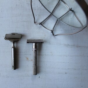 Antique Ever Ready Razor and Gillette Adjustable Double Edge Safety ...