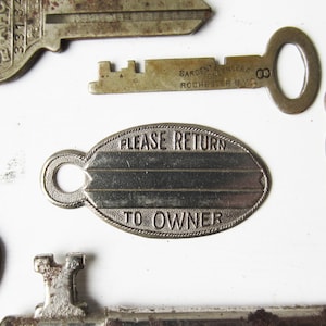 Vintage Please Return To Owner Keychain / Fob / ID / Luggage Tag New Old Stock Blank Metal Stamping Tag Engraving Tag Property of Tag image 3