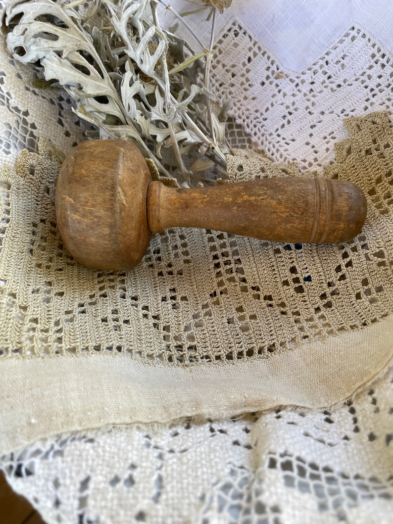 Antique Small Primitive Darner 1920's Sock Darning Tool Sewing Tool image 6