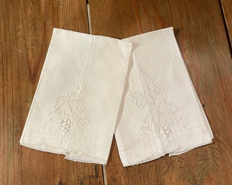 SALE Vintage Hand Towel 1970's Whitework Floral Embroidered White Linen Hand Towel New Old Stock