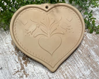Vintage Brown Bag Cookie Art Heart Cookie Mold: 1986