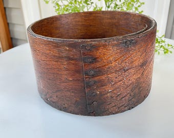 Antique S.N. Farrar Wooden Grain or Dry Measure: 1800's