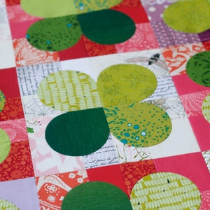 English Paper Piecing &quot;Clover Field&quot; Pattern
