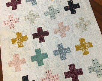 Mayfair Baby Girl Quilt