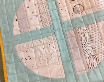 That’s No Moon Baby Quilt
