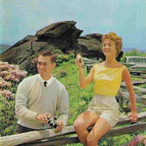 Vintage 1960's Travel Brochure - USA - Southern Highlands - Road Trip