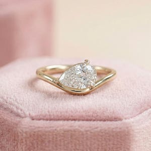 14k Yellow Gold Pear Cut Lab Grown Diamond Solitaire Ring CVD Eco Friendly Engagement