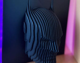 Arte mural con retrato impreso en 3D inspirado en murciélagos: escultura de máscara en capas, decoración de pared de héroe moderno