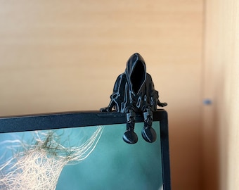 3D Printed Hooded Figure Shelf Sitter – Gothic Minimalist Decor (Set of 3)