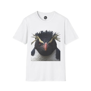 Funny Penguin Graphic T-Shirt, Unique Animal Tee, Cute Gift for Animal Lovers, Casual Wear, Perfect for Birthdays