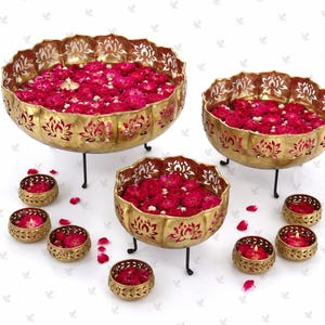 Gold Lotus Urli Bowl Set – Floating Flower & Candle Pot (13 Pieces)