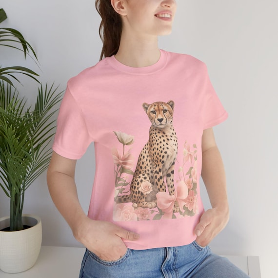 Floral Cheetah T-Shirt: Elegant Animal Print Tee for Nature Lovers