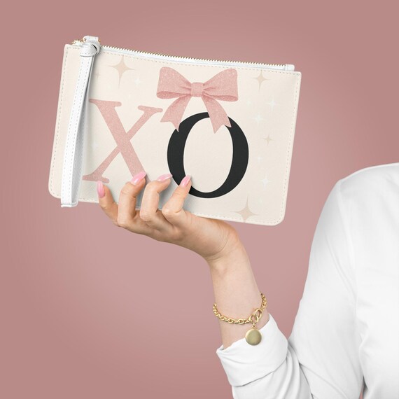 Chic XO Clutch Bag, Elegant Wristlet Purse