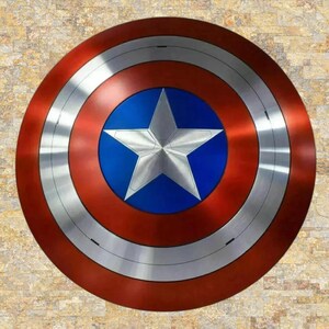 キャプテンアメリカ生誕75周年記念金属製シールド Hasbro正規品 直輸入